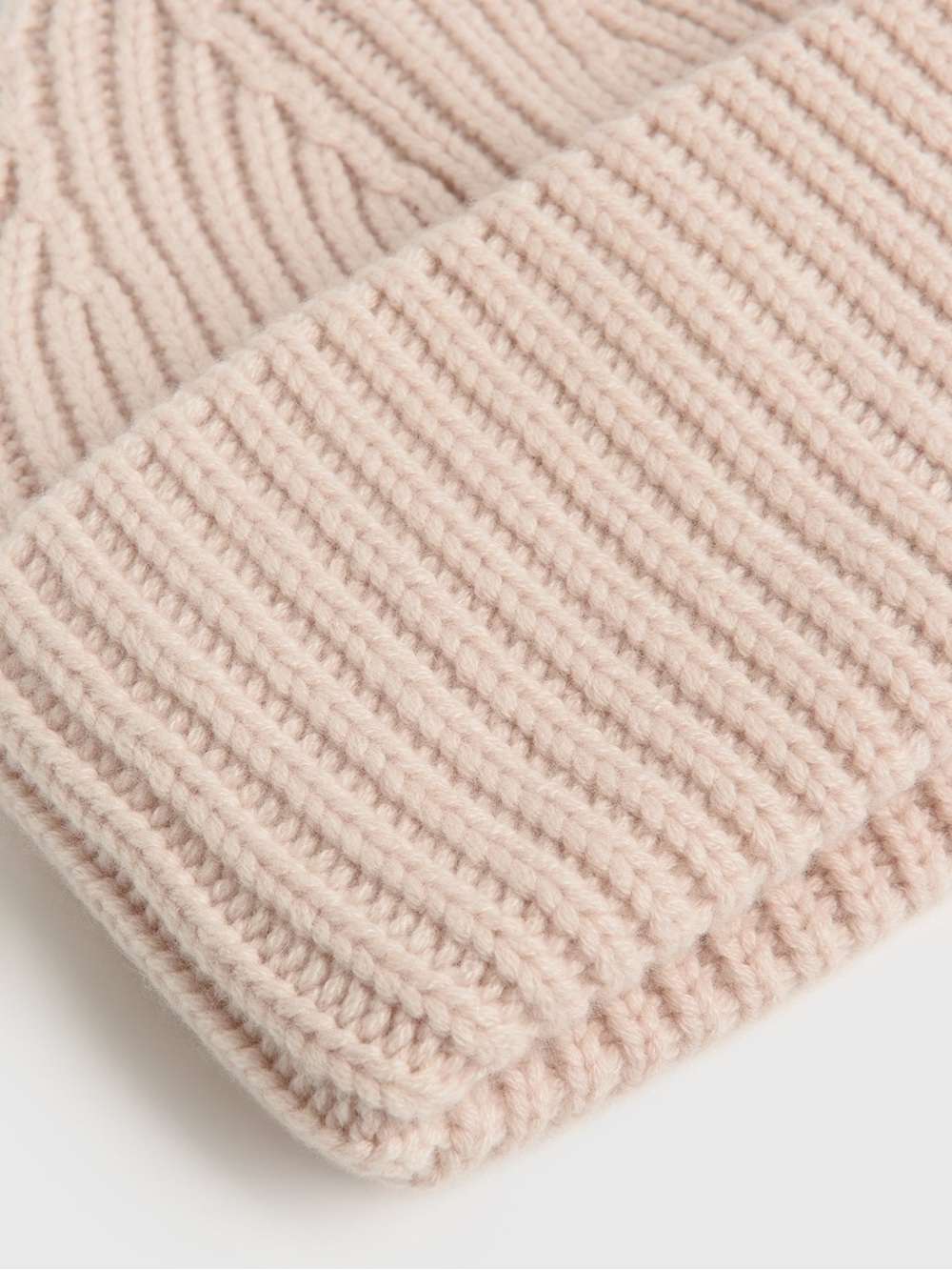 AMATO Cashmere Thick Ribbed Beanie - Picture 3 of 8
